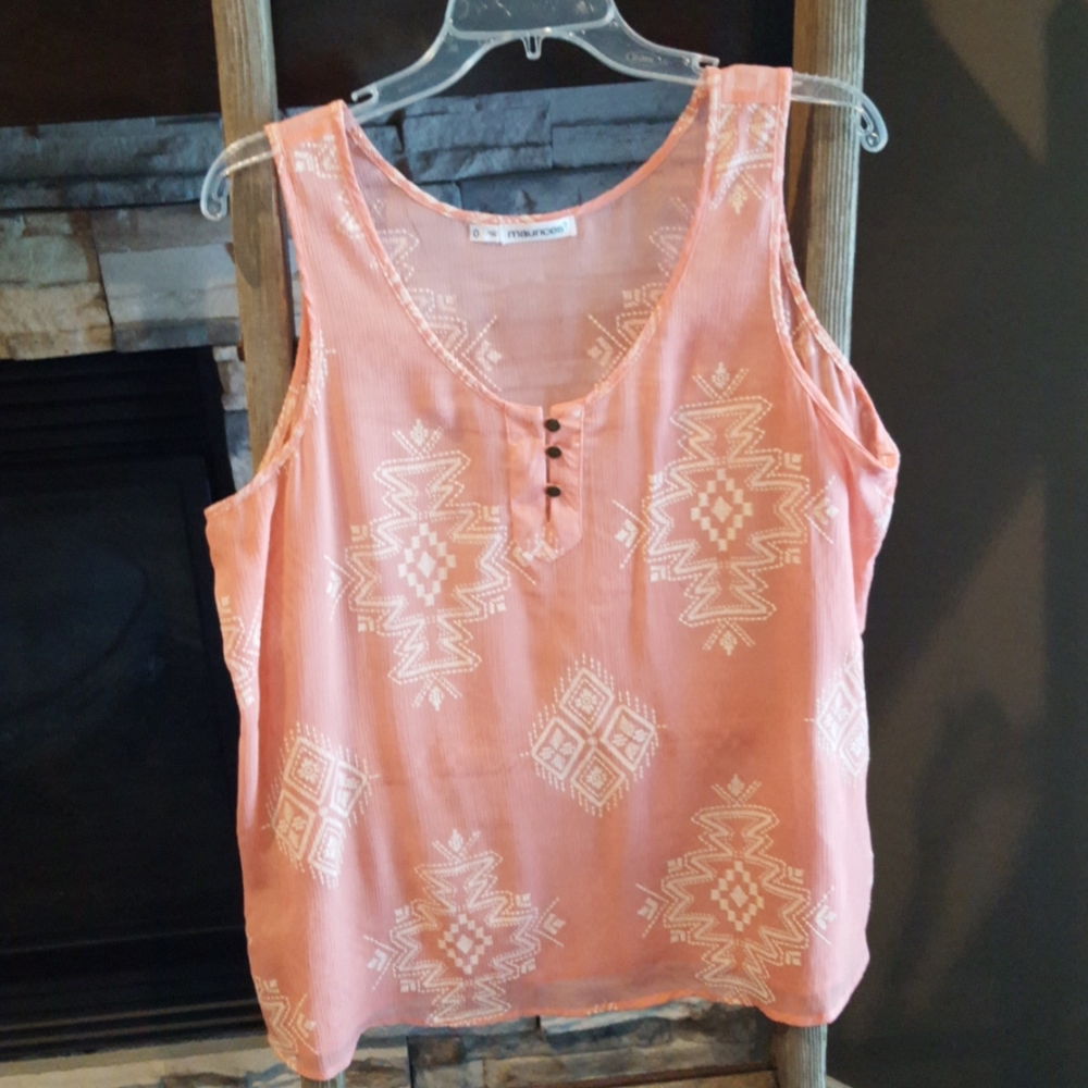 Lightweight Southwest Coral Maurices top